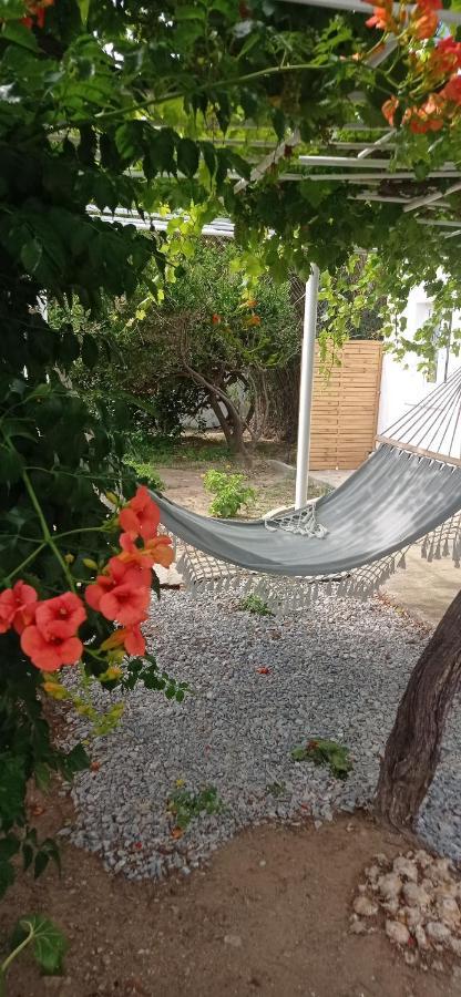 Kampos Family Garden Villa Mpatsi Buitenkant foto